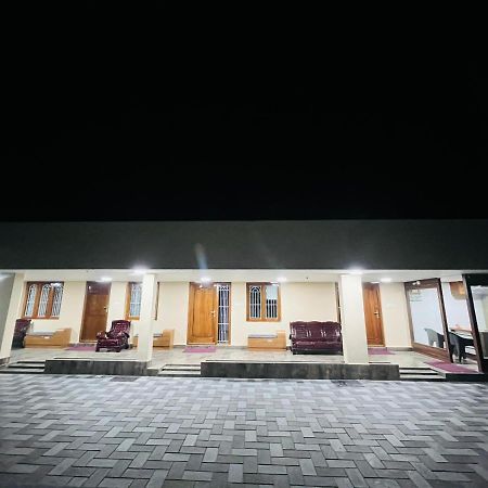 The Tendoinn Pollachi Bagian luar foto